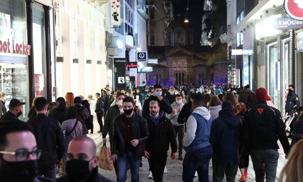Σαρηγιάννης: 200.000 τα ενεργά κρούσματα στα λύμματα – 32.000 νέες μολύνσεις ημερησίως στο τέλος Φλεβάρη